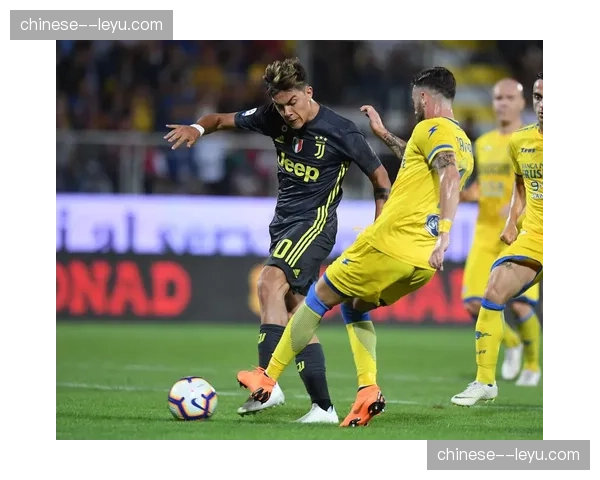 升班马对决：弗罗西诺内对阵热那亚，胜负事关保级形势