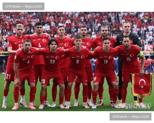 居莱尔欧冠四分之一决赛梅开二度，土耳其新星闪耀安联竞技场